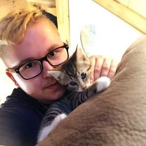 Meet your Posher, Joshua